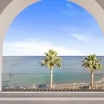 Glaros 4*