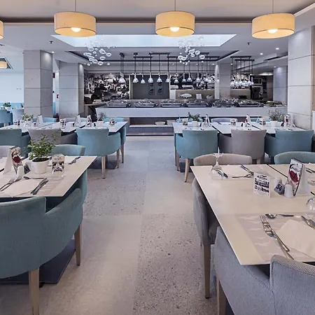 格拉罗斯海滩酒店