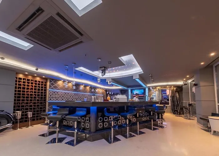 Glaros Отель 4*