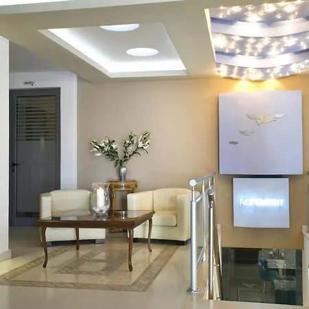 Glaros Otel 4*