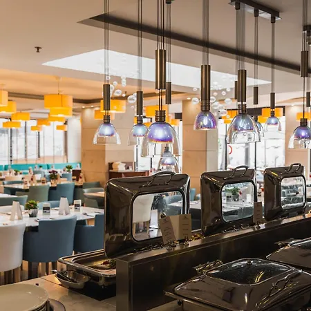 Glaros Hotel 4*