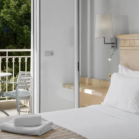 Glaros Hotel